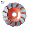 Meule à béton diamantée peinte à liant métallique pour le meulage du béton et de la pierre.