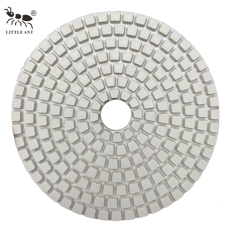 Petite fourmi Best Seller Square Wet Polinging Pad 3 '4 ' 5 '6 ' 8 'pouce moins poussière pour la pierre en béton