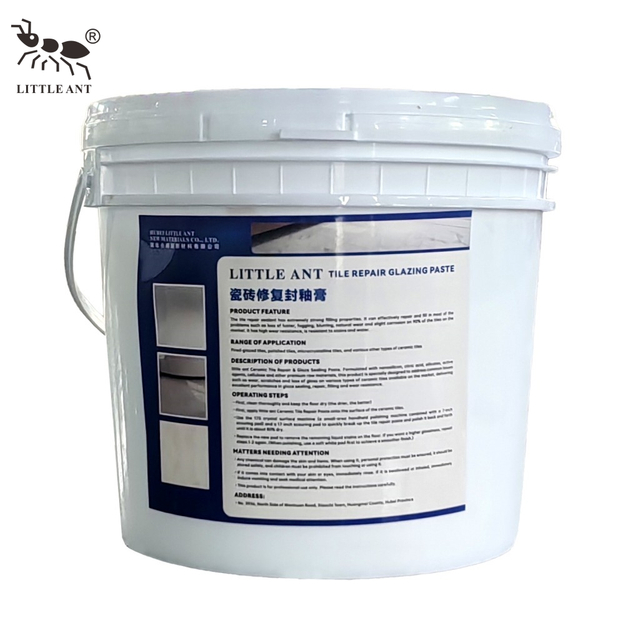 Pâte de scellement et de réparation de carrelage LITTLE ANT pour la restauration de surfaces en céramique et en porcelaine
